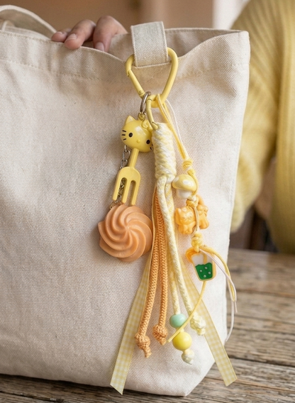 Lil Sunny Snack Charm